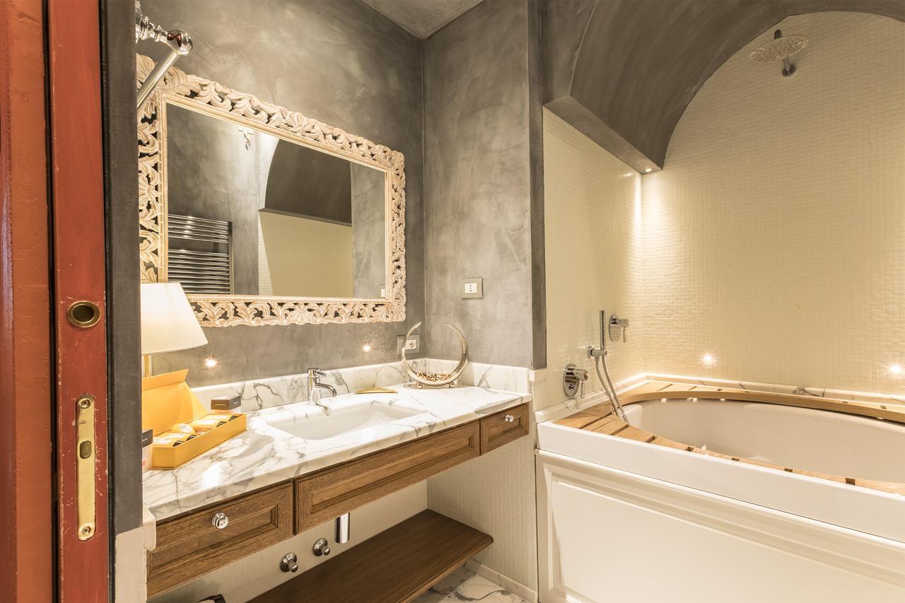 Hemeras Boutique Homes - 4 Luxury Suites In Milan Fashion District Exterior foto